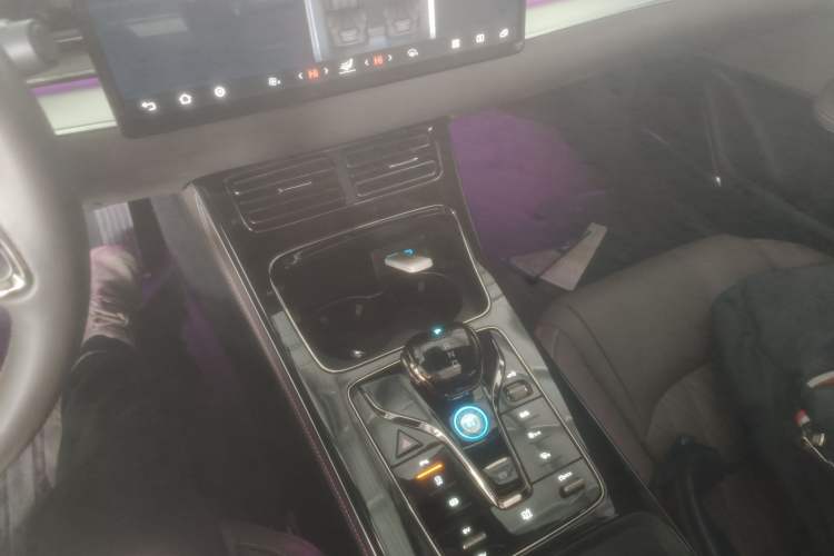 Used BYD Han 2024 DM-i Glory Edition 121KM Prestige Model
