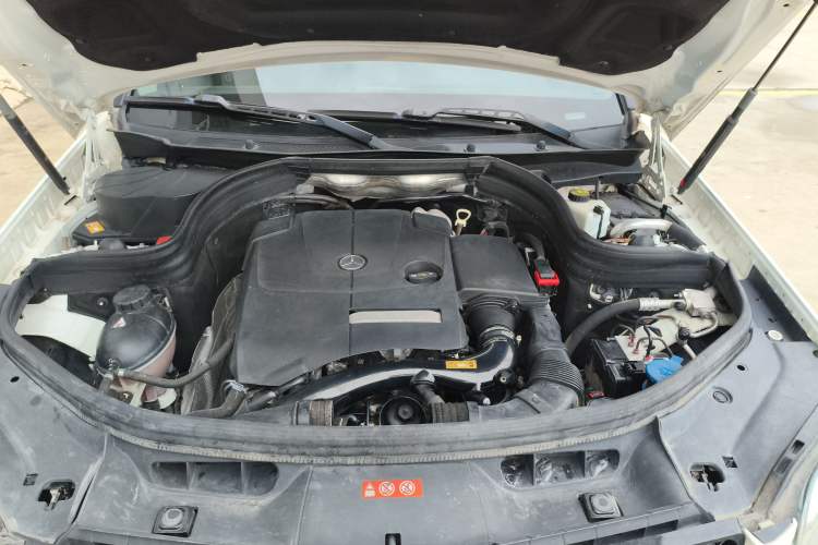 Used Mercedes-Benz GLK-Class 2014 GLK 260 4MATIC Dynamic Model