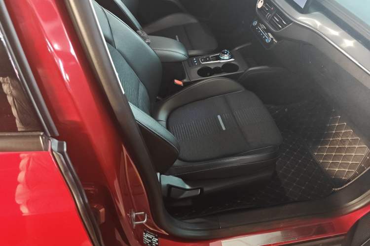 Used Ford Focus Active 2021 EcoBoost 180 Automatic Trendy Model