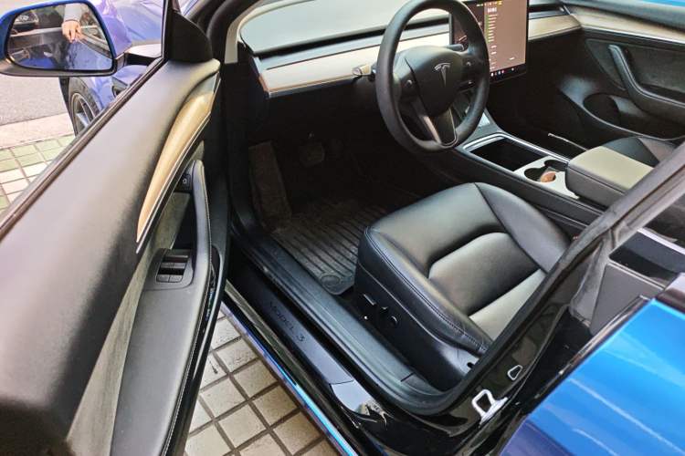 Used Tesla Model 3 2022 Rear-Wheel-Drive Version