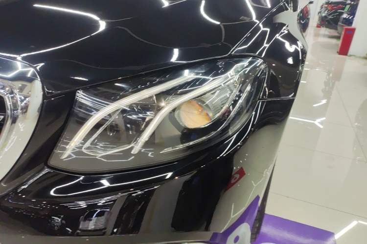 Used Mercedes-Benz E-Class 2019 Facelifted E 300 L Stylish Version
