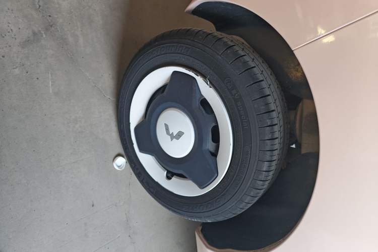 Used Wuling Hongguang MINIEV 2021 Macaron Fashion Model Lithium Iron Phosphate