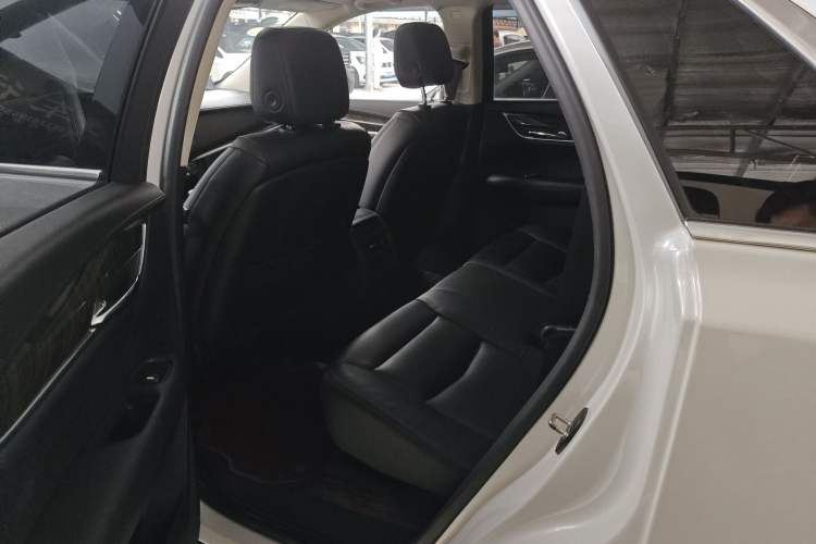 Used Cadillac XT5 2018 28T Four-Wheel Drive Luxury Model
