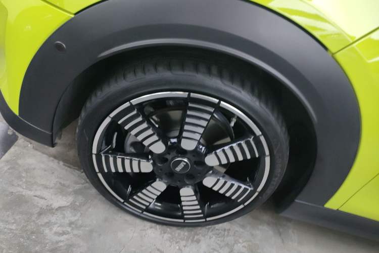 Used  MINI 2023 Second Facelift 2.0T COOPER S CABRIO Artist
