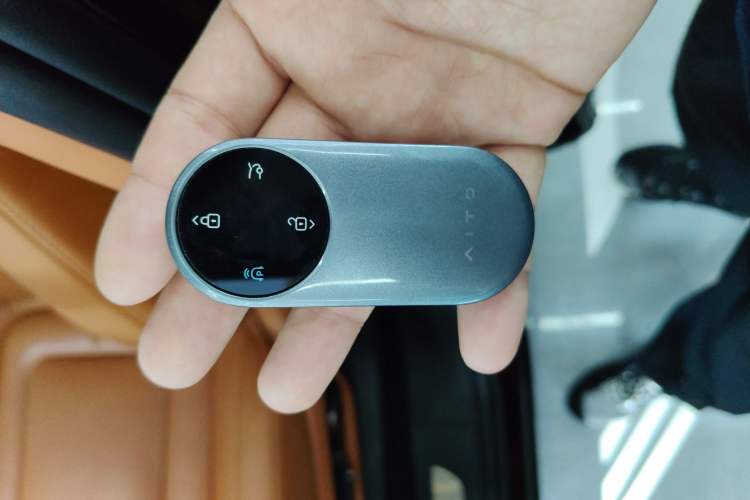 Used Hima AITO M9 2025 All-Electric Ultra Version 100 kWh 5-Seater Model
