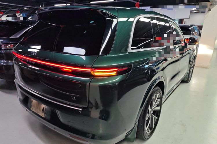 Used Li Auto L8 2023 Pro Model
