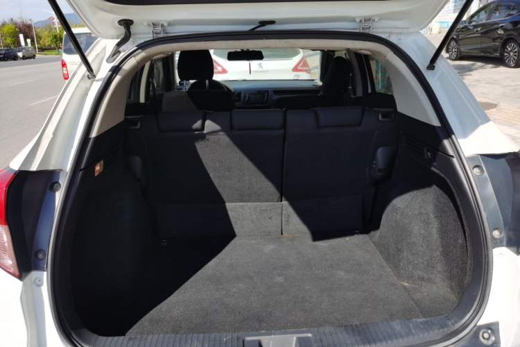 Used Honda Vezel 2017 1.5L CVT 2WD Comfort Model
