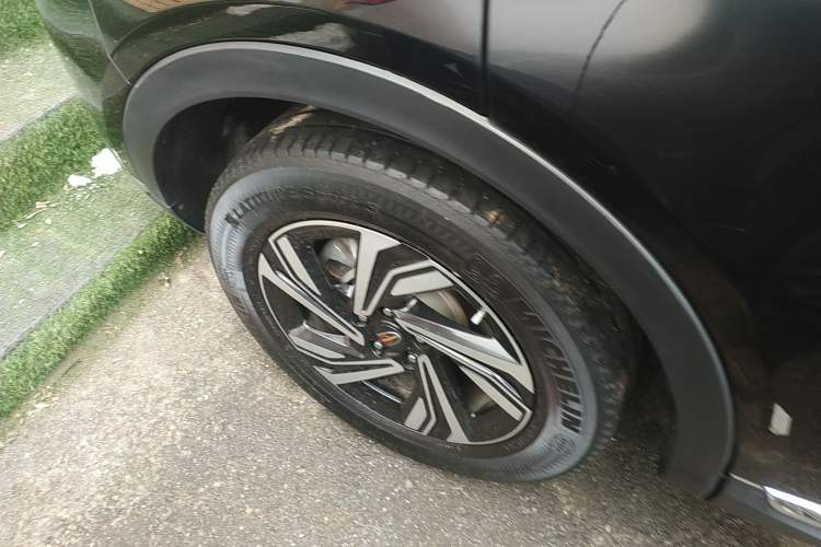 Used Hongqi HS5 2022 2.0T Smart Connect Flagship Edition