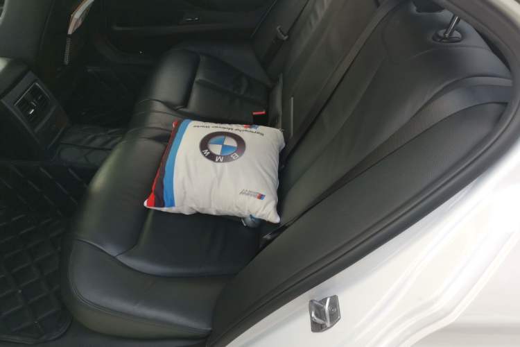 Used BMW 3 Series 2017 320Li Fashion Model
