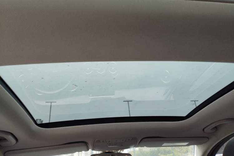 Used Mercedes-Benz C-Class 2015 C 200 station wagon
