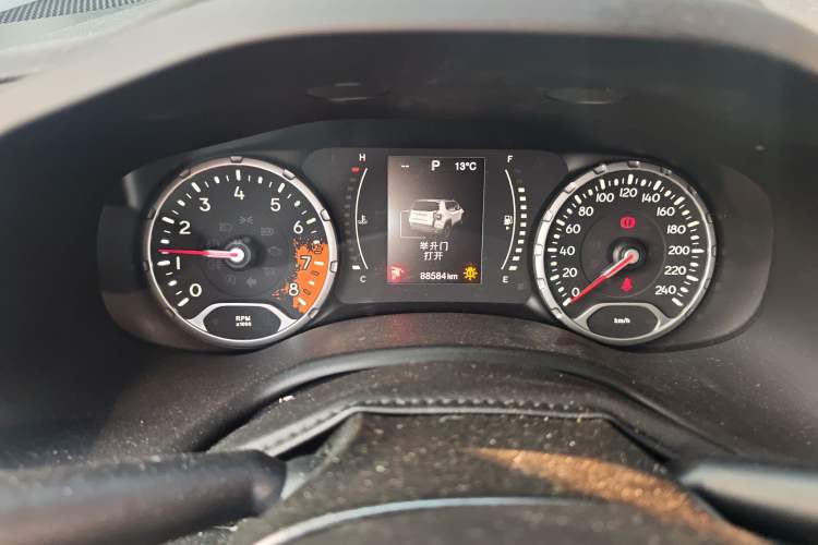 Used  Renegade 2017 180T Automatic High-Energy Version