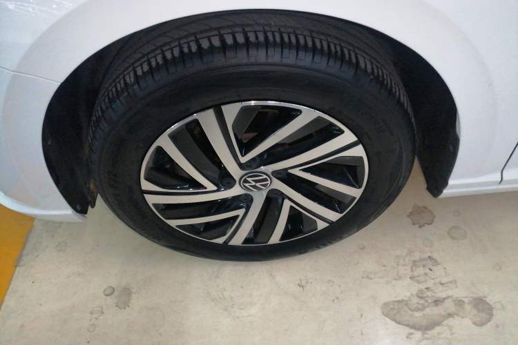 Used Volkswagen Lavida 2023 1.5L Automatic 5 Million Edition
