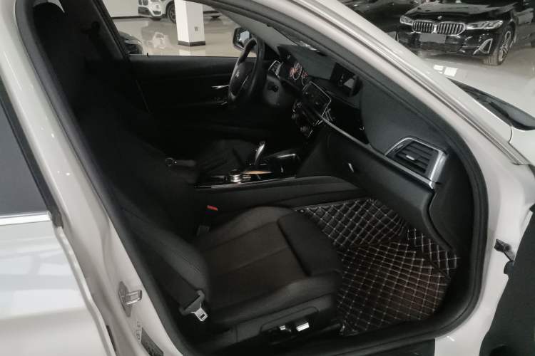 Used BMW 3 Series 2019 320Li Fashion Model