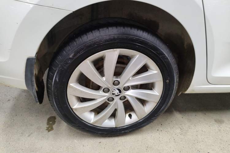 Used Skoda Rapid 2019 1.5L Automatic Comfort Edition China V Standard