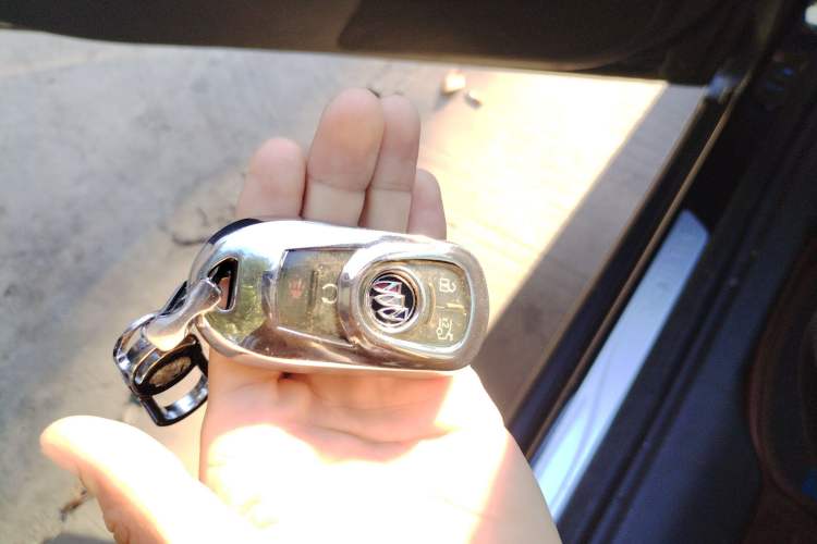 Used Buick LaCrosse 2022 552T Luxury Version
