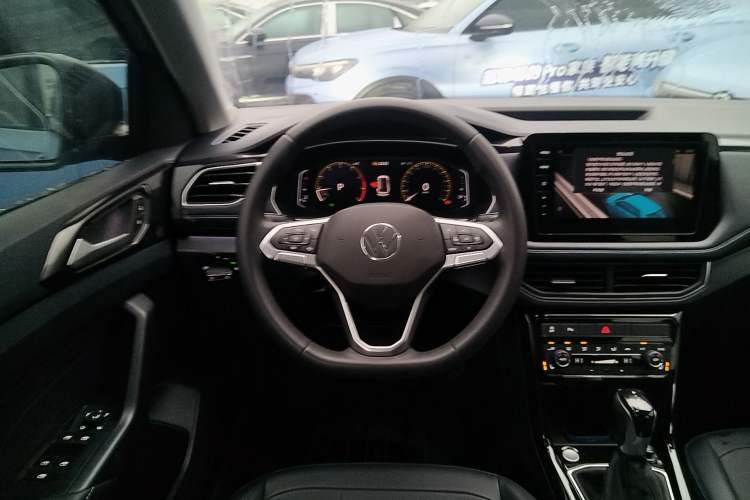 Used Volkswagen Tharu 2025 NewRui 300TSI Prestige Edition