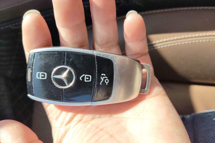 Used Mercedes-Benz E-Class 2017 E 300 L Luxury Model