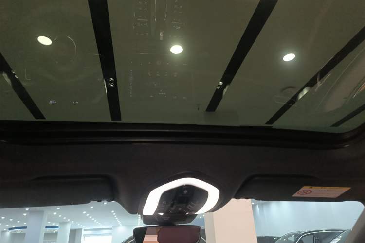 Used Porsche Macan 2023 Macan 2.0T
