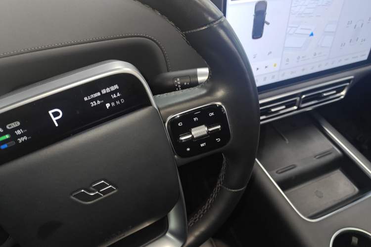 Used Li Auto L9 2023 Pro Model
