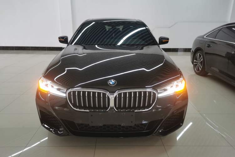 Used BMW 5 Series 2022 Restyled 530Li Leading Edition M Sport Package
