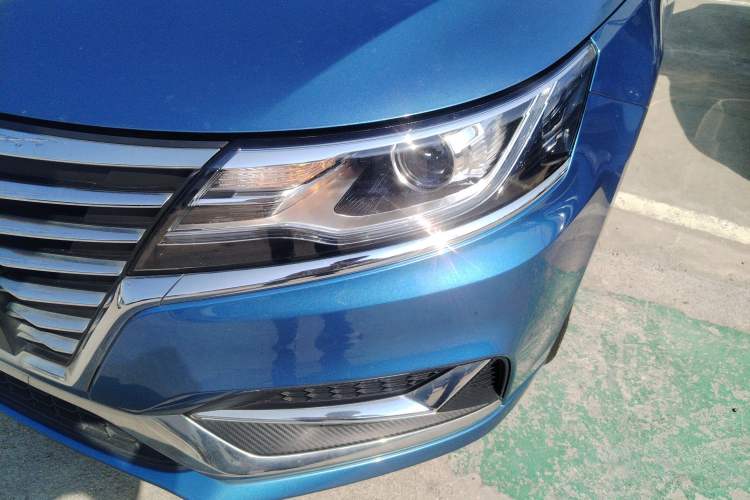 Used Roewe i6 2020 PLUS 1.6L CVT 4G Connected Glory Flagship Edition
