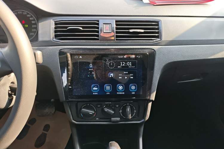 Used Volkswagen Santana 2021 1.5L Automatic Fashion Edition
