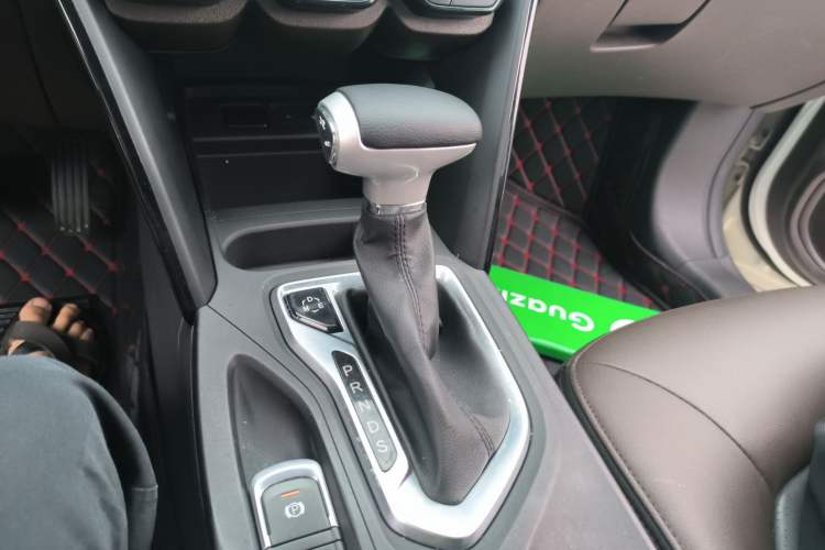 Used GAC Trumpchi GS4 2017 235T Automatic Two-Wheel Drive Luxury Smart Connectivity Version
