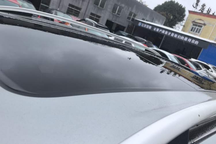 Used Haval H8 2017 2.0T Gasoline Two-Wheel Drive Smart Edition
