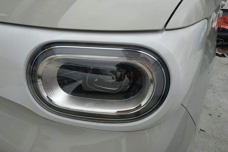 Used Wuling Hongguang MINIEV 2024 3rd Generation 215km Youth Edition
