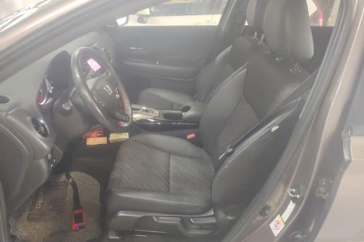 Used Honda XR-V 2015 1.8L EXi CVT Comfort Version
