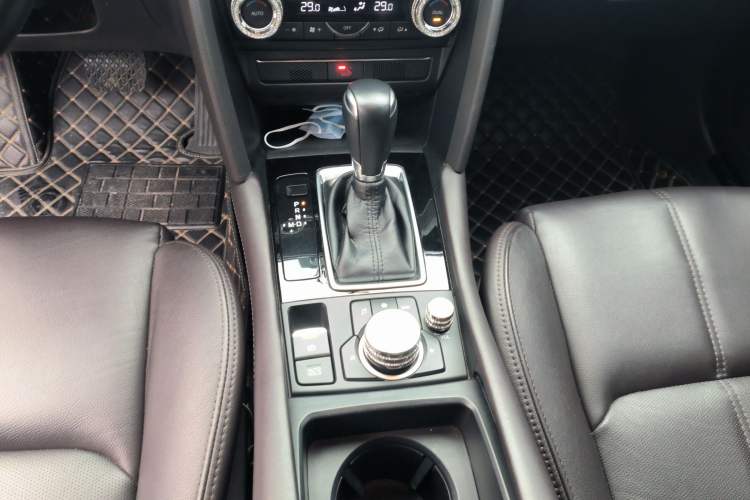 Used Mazda CX-4 2020 2.5L Automatic 2WD Sky-Drive Fun Edition
