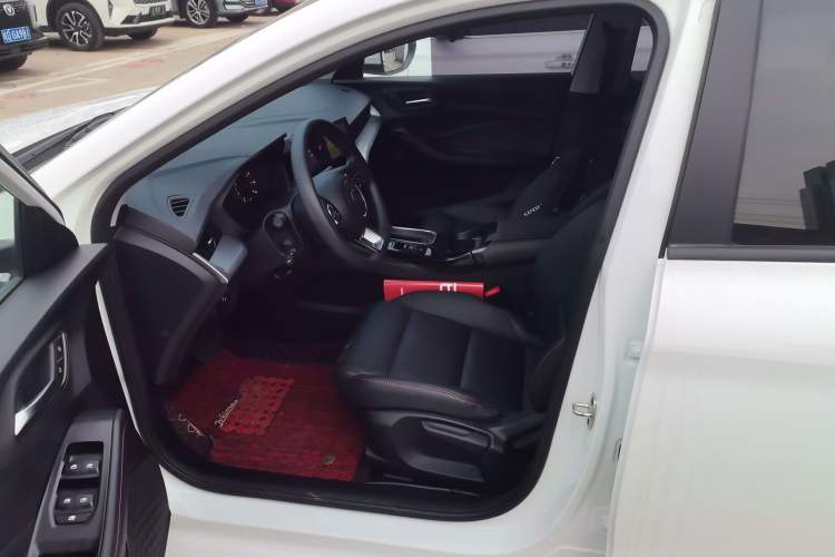 Used MG 5 2022 180 DVVT CVT Youth Style Edition
