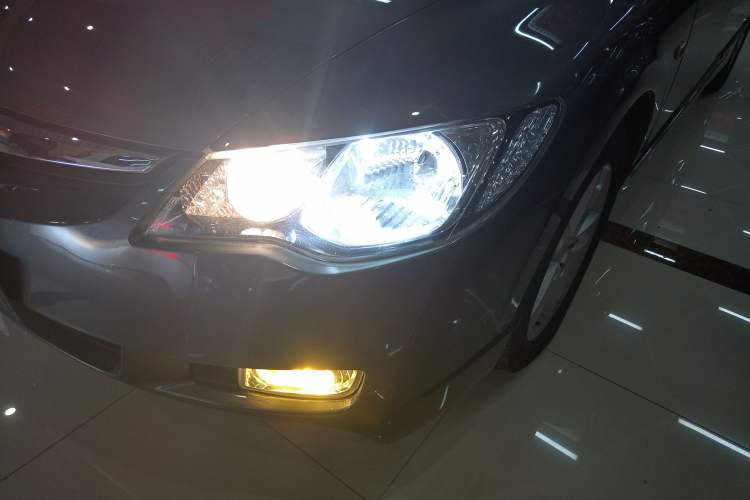 Used CIIMO CIIMO 2012 1.8L Automatic
