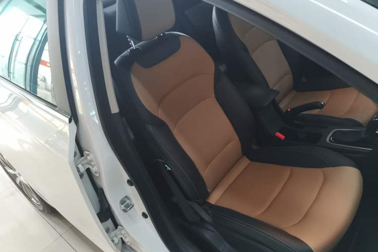 Used Chevrolet Monza 2020 320 Automatic Enjoyment Edition