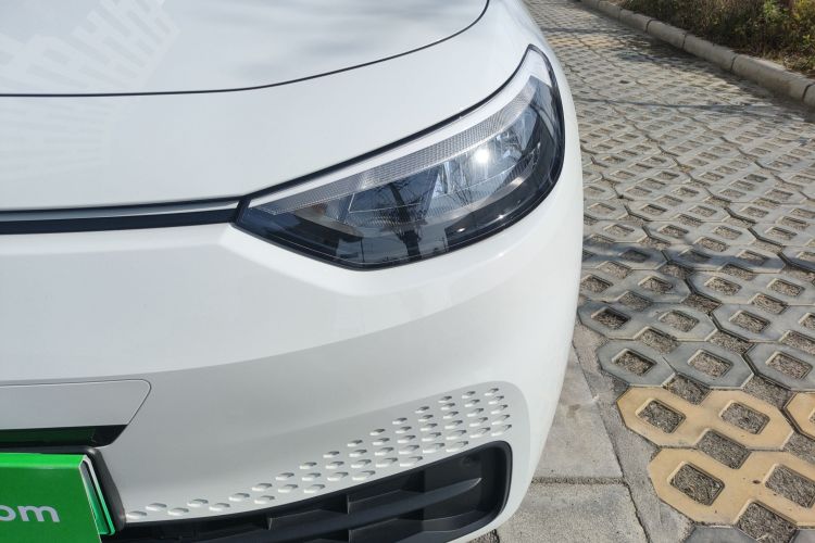 Used Volkswagen ID.3 2025 Smart Edition Outstanding Model
