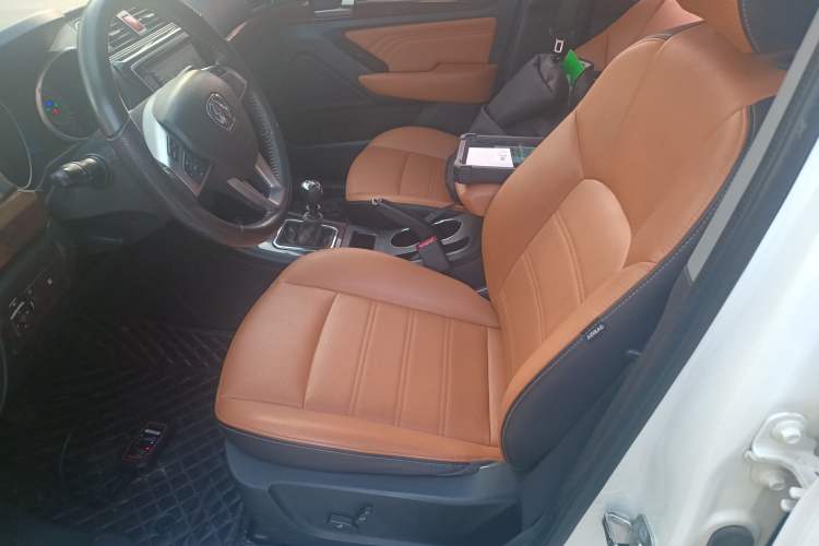 Used BAIC Weiwang S50 2016 1.5T Manual Joyful Premium Edition
