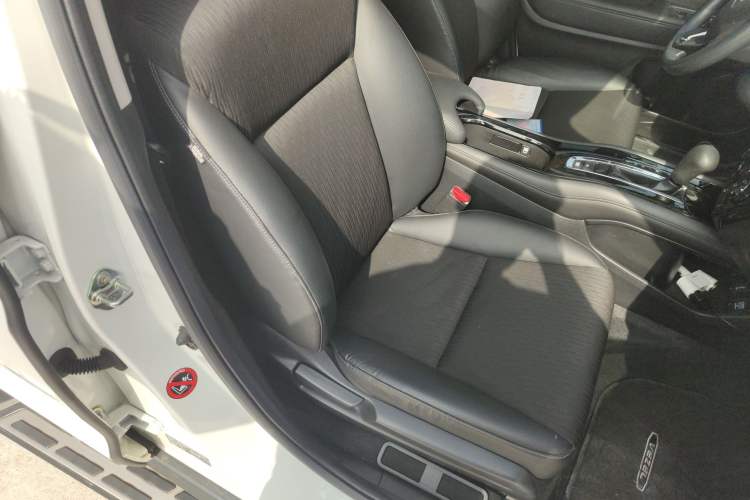 Used Honda Vezel 2019 1.5L CVT Pioneer Edition China VI