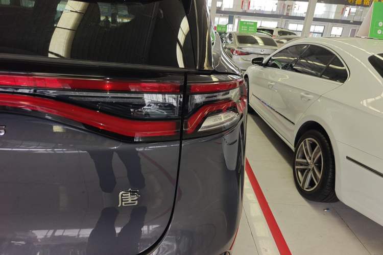 Used BYD Tang New Energy 2023 DM-i Champion Edition 112KM Prestige Model
