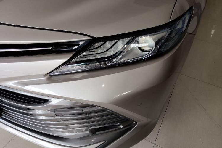 Used Toyota Camry 2018 Dual-Engine 2.5 HG Luxury Edition
