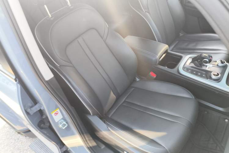 Used Tank 300 2021 City Edition 2.0T—Truly Stylish
