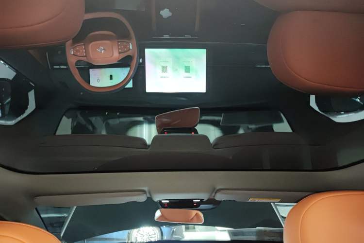 Used  eπ007 2025 Model Pure-Electric 550 Executive Edition