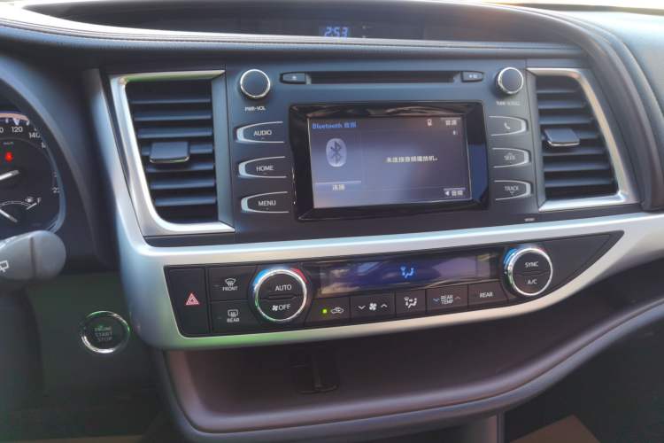 Used Toyota Highlander 2015 2.0T Four-Wheel Drive Luxury Edition 7-Seater