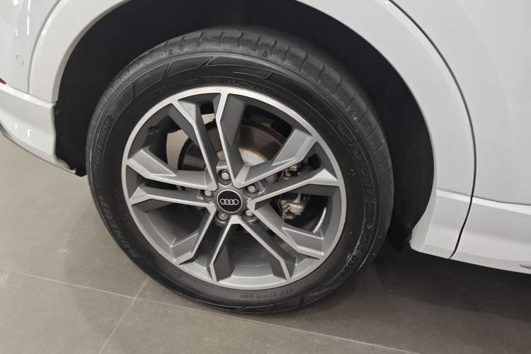 Used Audi Q3 2022 40 TFSI Fashion Dynamic Model
