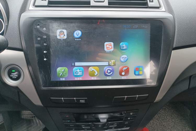 Used BAIC Senova X65 2015 2.0T automatic comfort version
