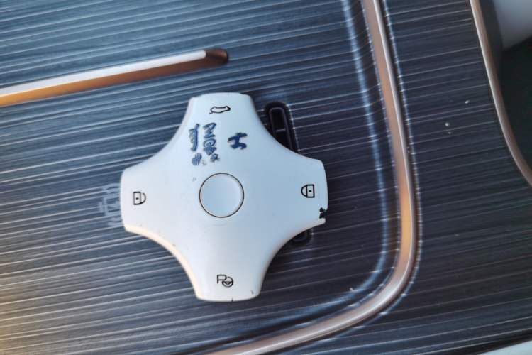 Used  eπ008 2024 636Max All-Electric Version 6 Seats
