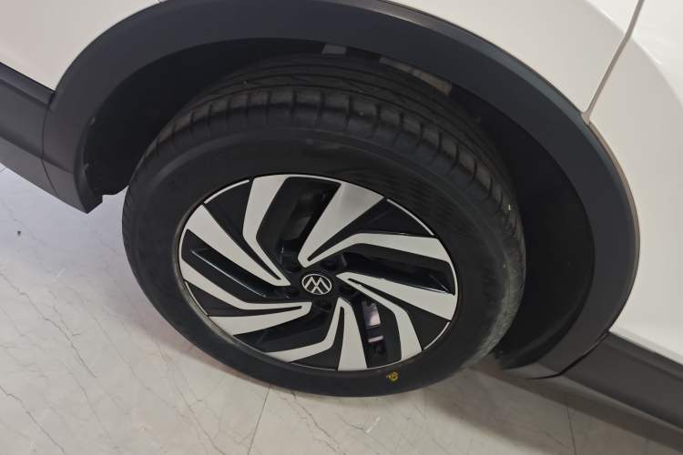 Used Volkswagen Tiguan L 2022 330TSI Automatic Two-Wheel Drive Comfort Edition
