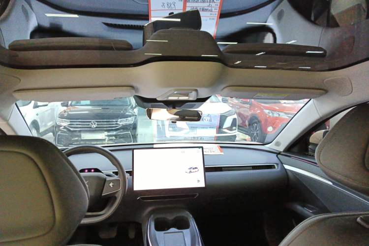 Used XPeng MONA M03 2024 620 with Ultra-Long Range