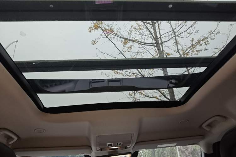 Used Land Rover Defender 2022 110 P400 Dark Edition