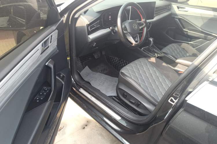 Used Volkswagen Sagitar 2023 300TSI DSG Excellence Edition