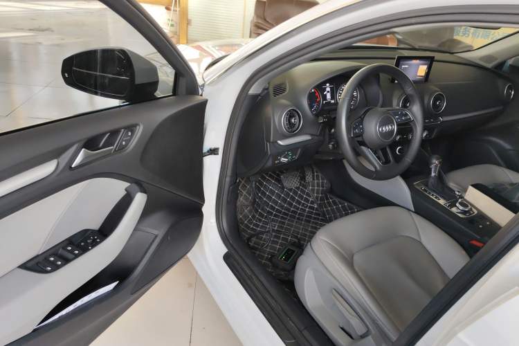 Used Audi A3 2020 Restyled Sportback 35 TFSI Entry-Level China VI Emission Standard